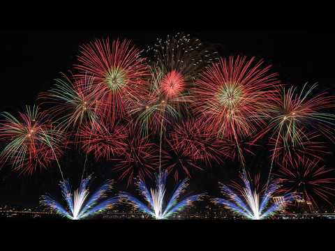 Kembang Api Musim Panas Taipei