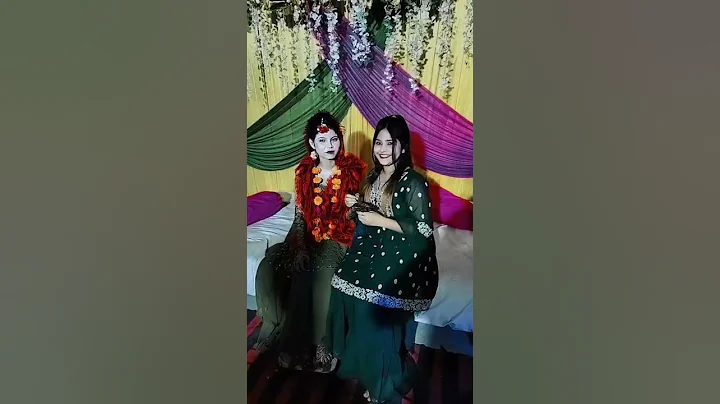 yeh Dil ki baat apni Dil mein daba ke rakhna chehra chhupa ke rakhna aaenge tere sajna ❤️❤️