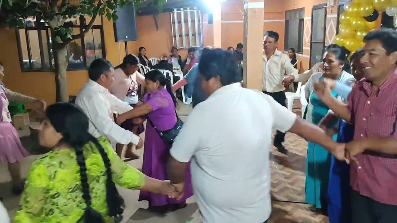 Buenas Nuevas en vivo en su cumpleaños de mi hermano emigio Céspedes cumpliendo 50 años