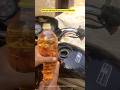 बोतल द्वारा मोटर बाइक में पैट्रोल डालने का अमेजिंग हैक #dailylifehack #dailylife #shortsfeed #shorts