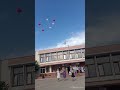 Первое сентября 2022 - День Знаний - Учителя запускают шары