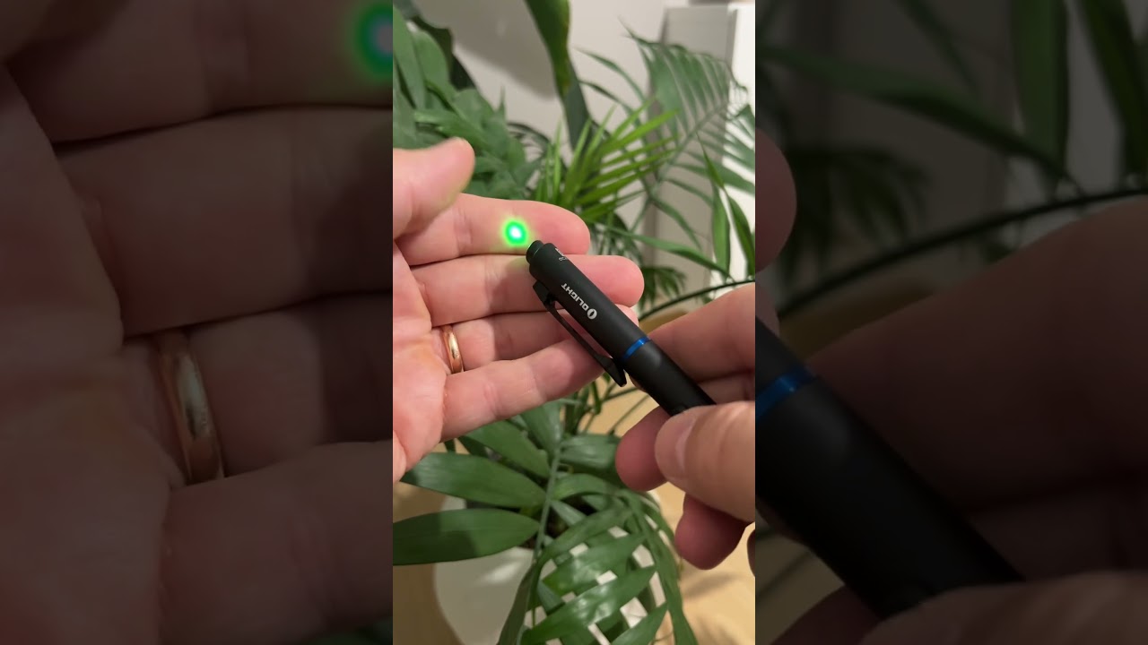 Olight O’pen Glow.         