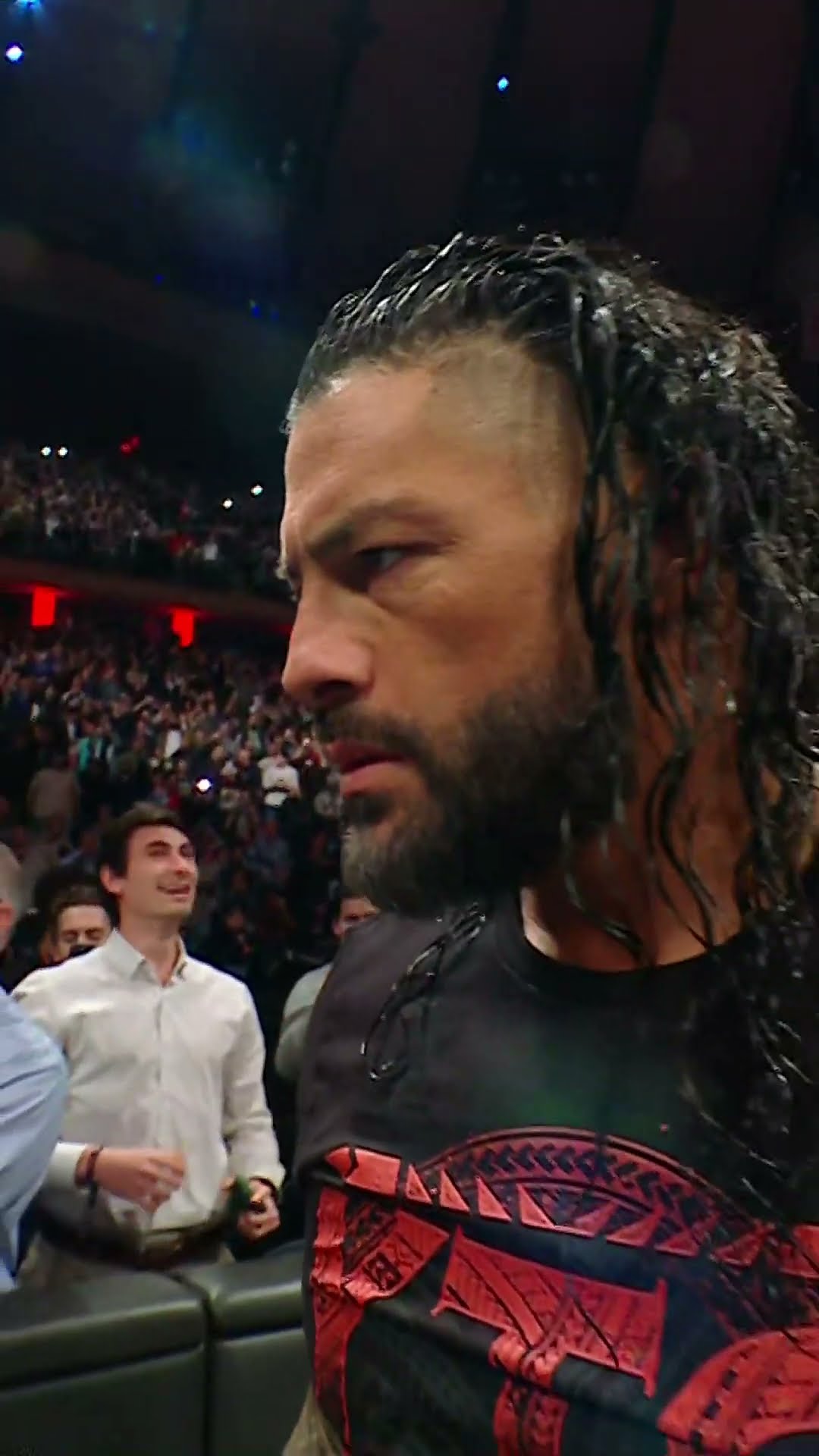 Roman Reigns has returned and he’s out for revenge ☝️☝️☝️  #RawOnNetflix