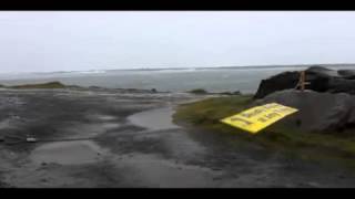 Video: Strong force winds near South Jetty on Oregon Coast