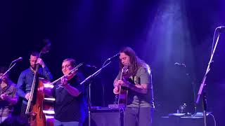 Famous Billy Strings Black Clouds w/ Mike Cleveland Louisville Ky 2/8/20 Net Worth