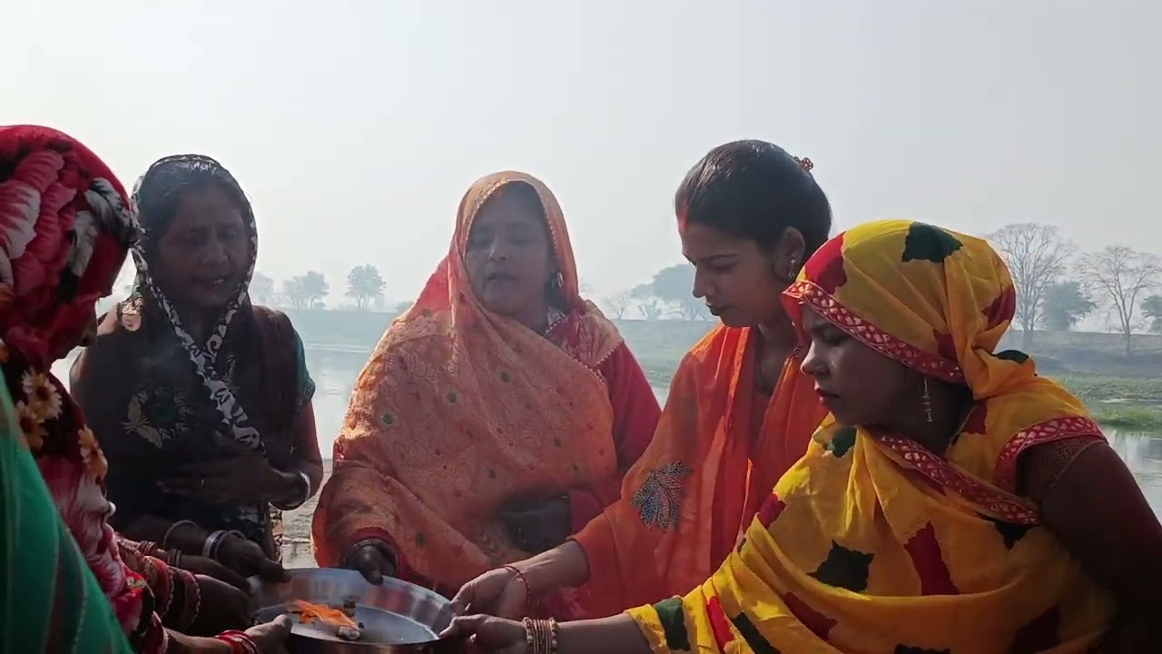 गोंडा संगम मेला 🙏❣️# सरयू घाट पर 🙏❣️# अवसान मैया की आरती ❣️🙏#मोहिनी भट्ट शर्मा ❣️🙏 