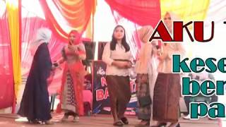 New barata music - aku takut - cover cewek cewek cantik - keseruam bersama panitia