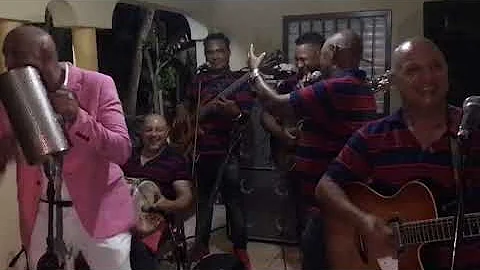 LA HERENCIA DE ELADIO ROMERO besame morenita en vivo #cumbia