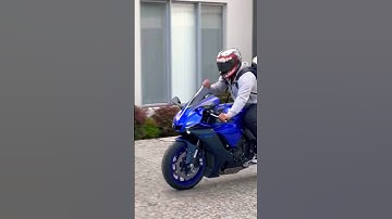 Yamaha R1 2022 Akrapovic Exhaust #r1 #yamaha #shorts #viral