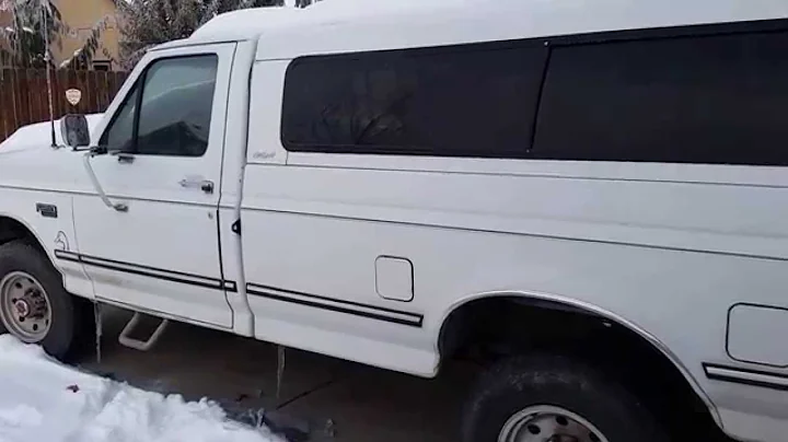 1993 Ford F250 7.3L IDI Cold Start at 9 Degrees