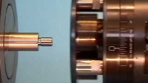 Radial Thread Rolling Head