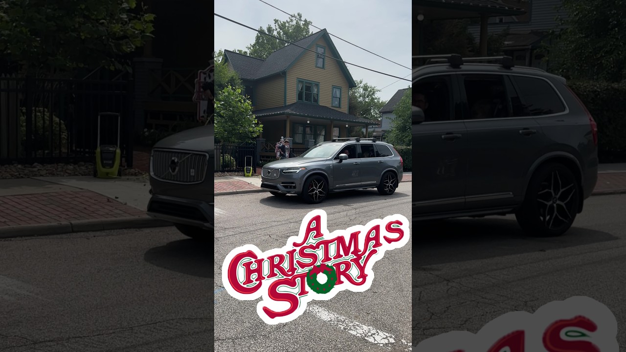 XC90 Goes to A Christmas Story House