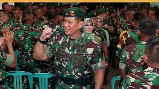 Mayjen TNI Tri Yuniarto didampingi Ibu Ria Tri Yuniarto melaksanakan Kunker ke Yonzipur 10 Kostrad