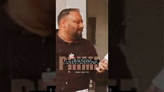 Look, Amit Arora Got Scared After Seeing The Poster Of Pindara Wale.