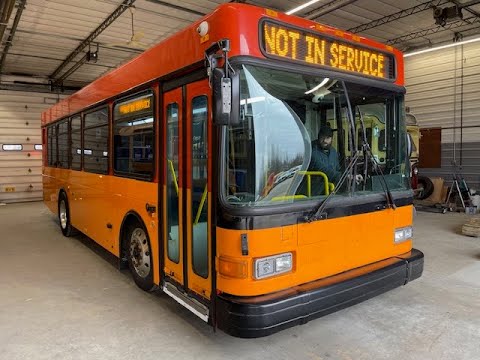 2007 Gillig Low Floor 28FT Transit walkaround video
