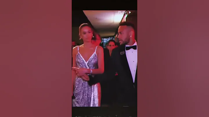 Neymar With His Ex Wife - DayDayNews