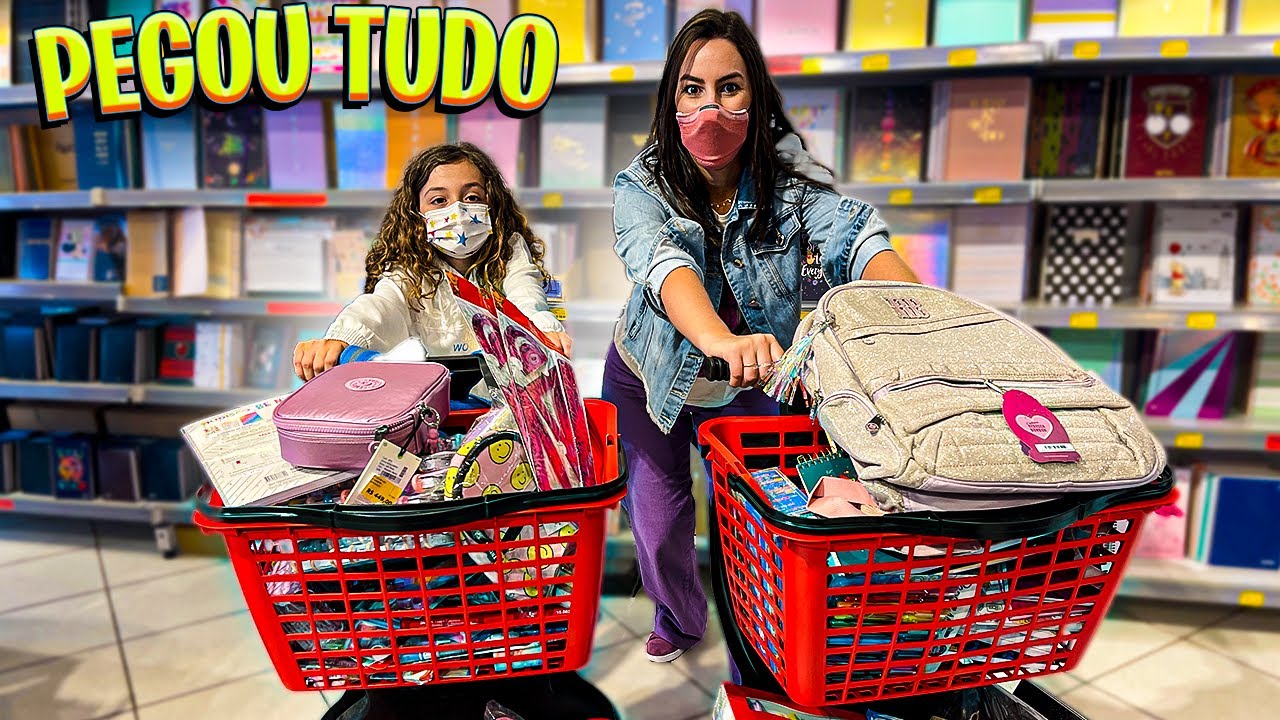 ELA LOTOU DOIS CARRINHOS DE MATERIAL ESCOLAR 2022 | PAPELARIA ART PEL