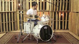 DW Collector's Maple Lexus White Drum Set - SO#1127629