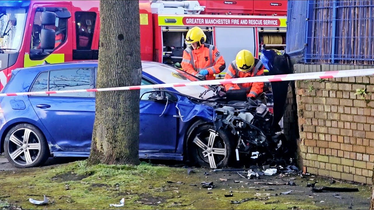 bad car accident - YouTube