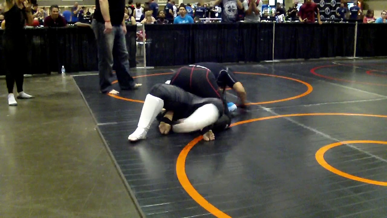 Sport MMA LeLeo Code Ladies - YouTube