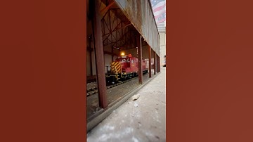 🔥Dcc ModelTrAin almost bit the dust#modelrailroad