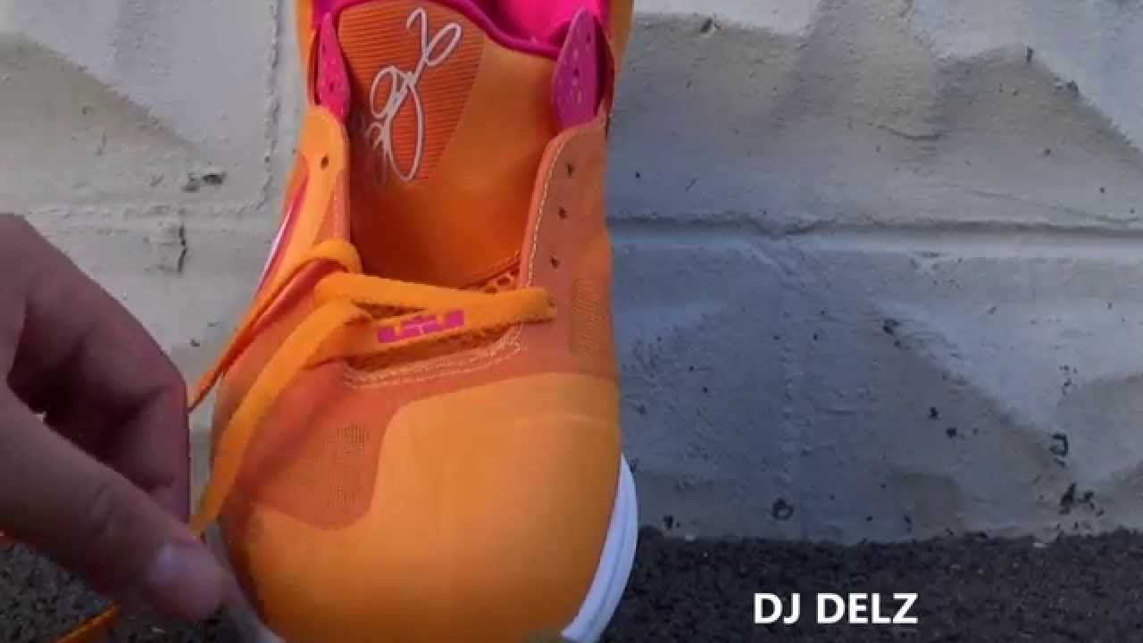 Clean Nike Lebron 10 sneakers \