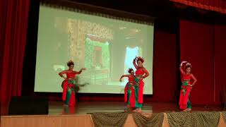Bajidor Kahot Dance From West Java  Indonesian Cultural Exhibition 2018
