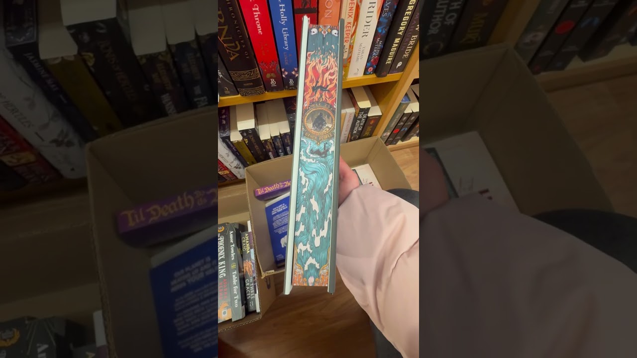 This Dutch edition of Katabasis 😍 