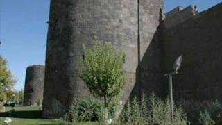 Ahmet Kaya - Di̇yarbakir