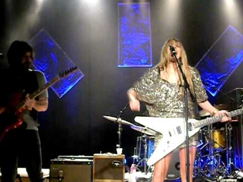 Grace Potter & The Nocturnals - "Black Betty" & "Paris" (LIVE)