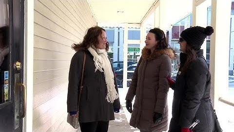 Sighted Guide Training, with Laura Bain