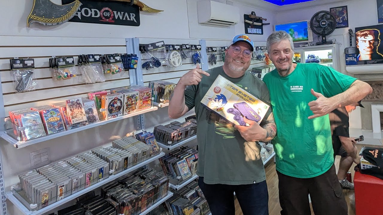 Brazil Game Store tour! A Casa do Video Game - YouTube