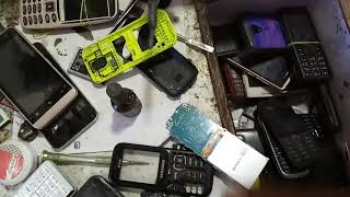 Samsung Guru music 2 headphone problem 