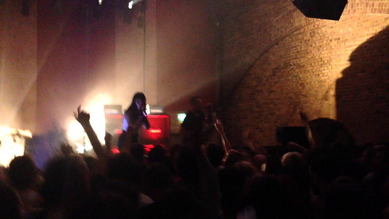 Sleigh Bells Infinity Guitars YouTube