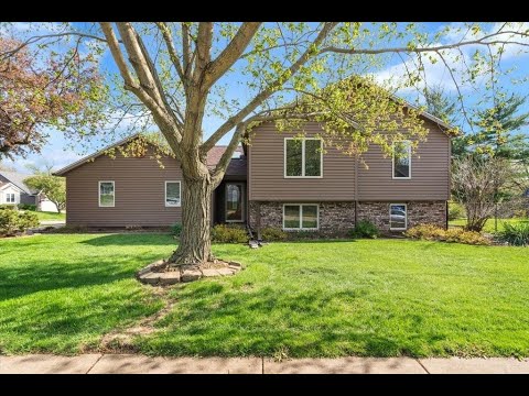 1005 W 57th Pl, Davenport, IA home video tour
