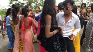 jab mai aayi suhag wali Raat usne chumma se Kiya shuruaat re Pawan Singh.         A TO Z VIDEO