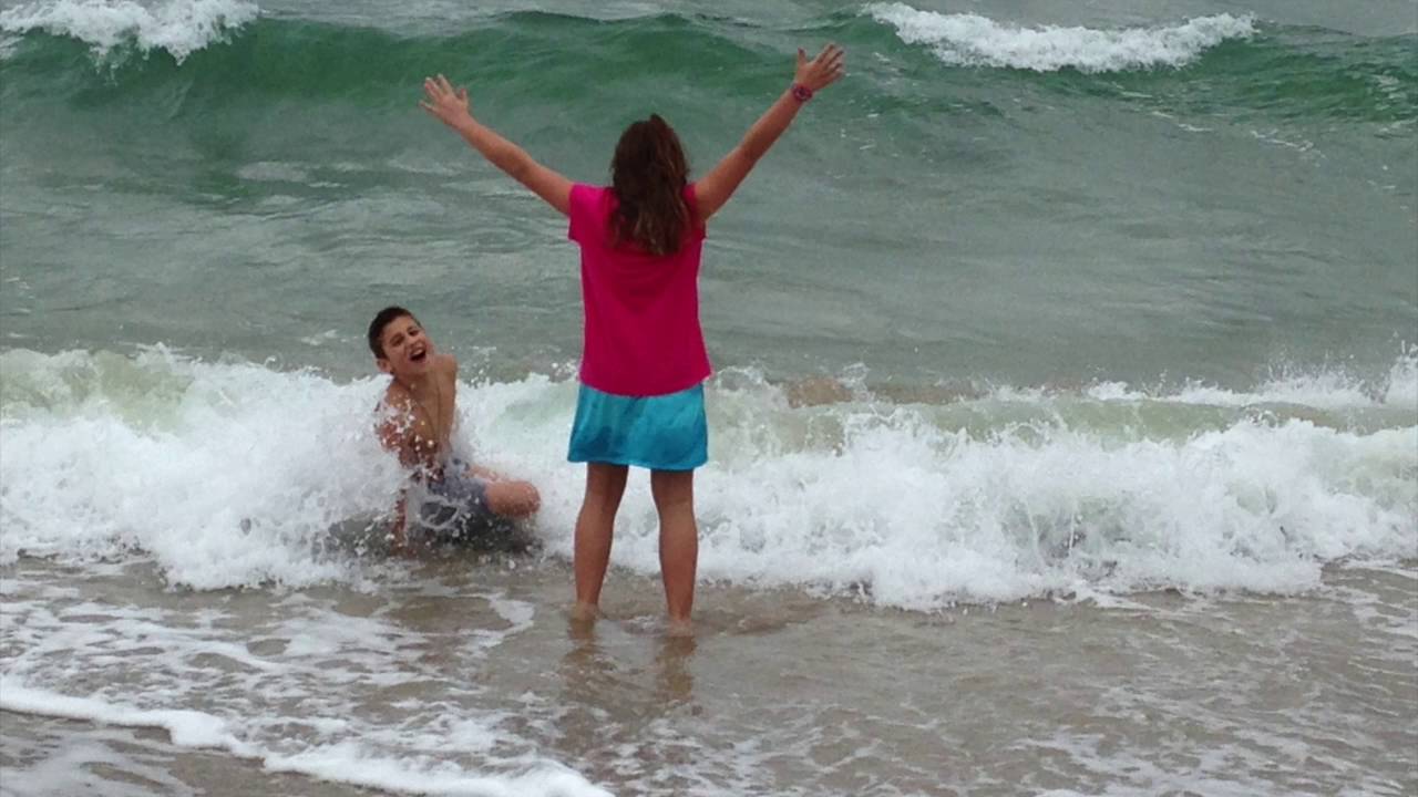 Southeast U.S.A v.s Northeast U.S.A