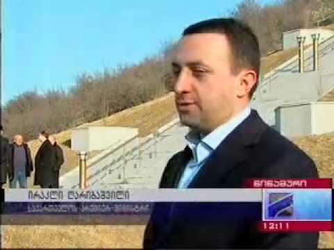 პრემიერ-მინისტრმა ილიას რეაბილიტირებული ძეგლი დაათვალიერა