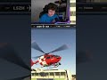 Pilot landet Hubschrauber & bedankt sich bei den Fans! #shorts