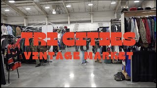 Buying and Selling at the Tri-Cities Vintage Market!