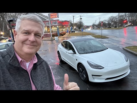 I Bought The Cheapest New Tesla On Sale! Delivery Of The Base RWD Model 3 LFP