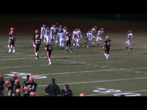 Divine Child QB Marty Mitchell throws TD pass to J...