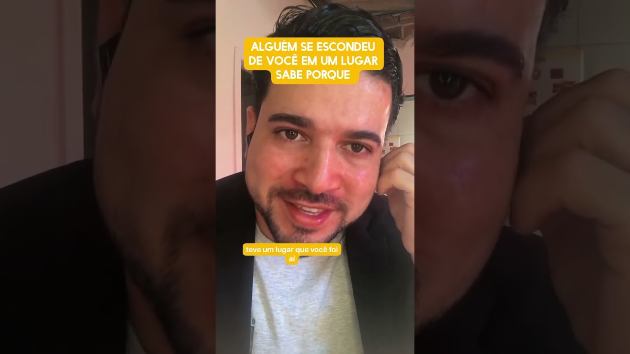 Tem uma pessoa que vai te beijar 