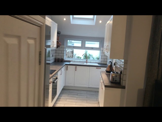 🏠 4-bed CV2 | Bills Inc | WiFi | Single | Garden Main Photo