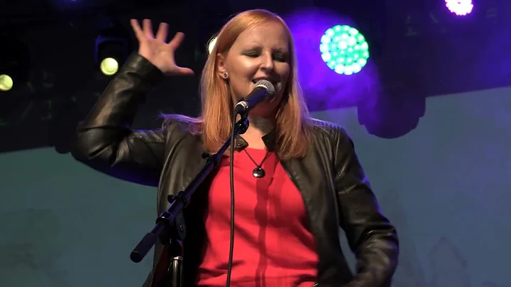 Melanie Mau & Martin Schnella - "Wasted Years" IRO...