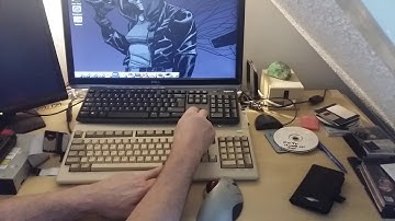 Amiga A 500 keyboard wired or wireles usb  test 1