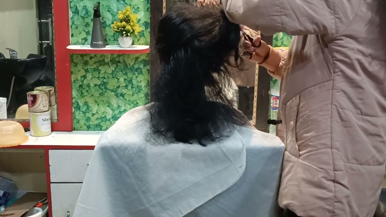 Layerd Hair Cutting ✂️ How to create a perfect valium haircut 😍 