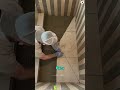 ¿Por qué este método no se usa más en las duchas?#ducha#baldosas#tiling#construction