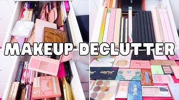 MAKEUP DECLUTTER! PART 6 - FACE PALETTES - VLOGMAS DAY 23 | Paige Koren