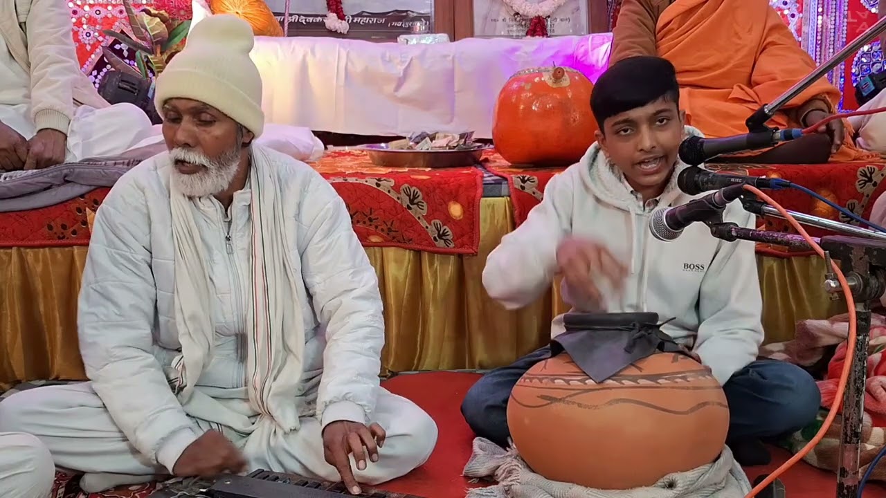 822 - सत के धनी हो मेरी रंग दो चुनरिया ।।